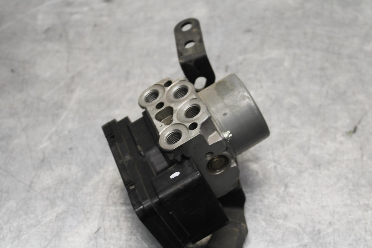 20 KAWASAKI Z400 ER400 ABS ABS PUMP UNIT MODULE BB586