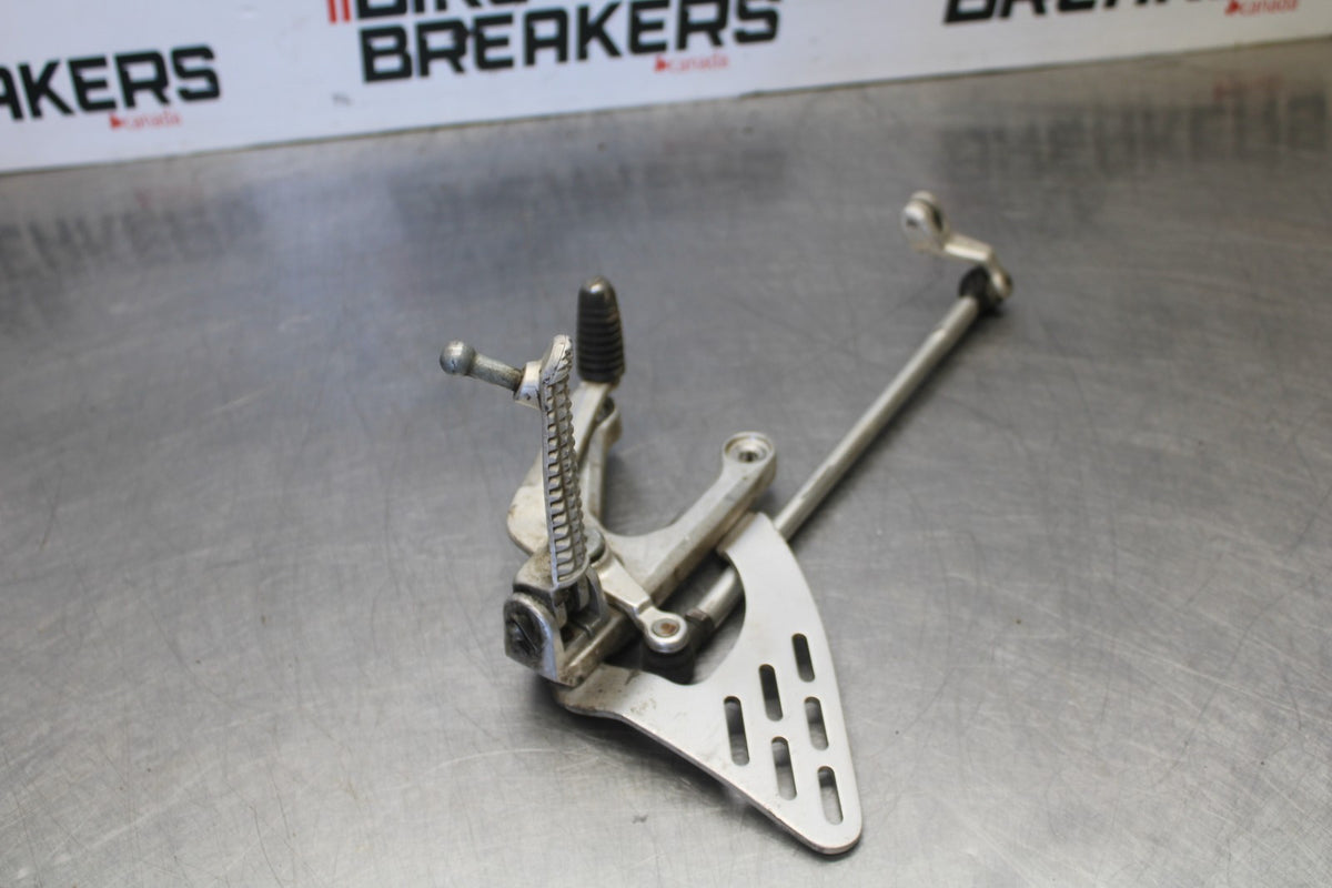 05 YAMAHA YZF R6 LEFT REARSET REAR SET FOOT PEG W SHIFTER BB894
