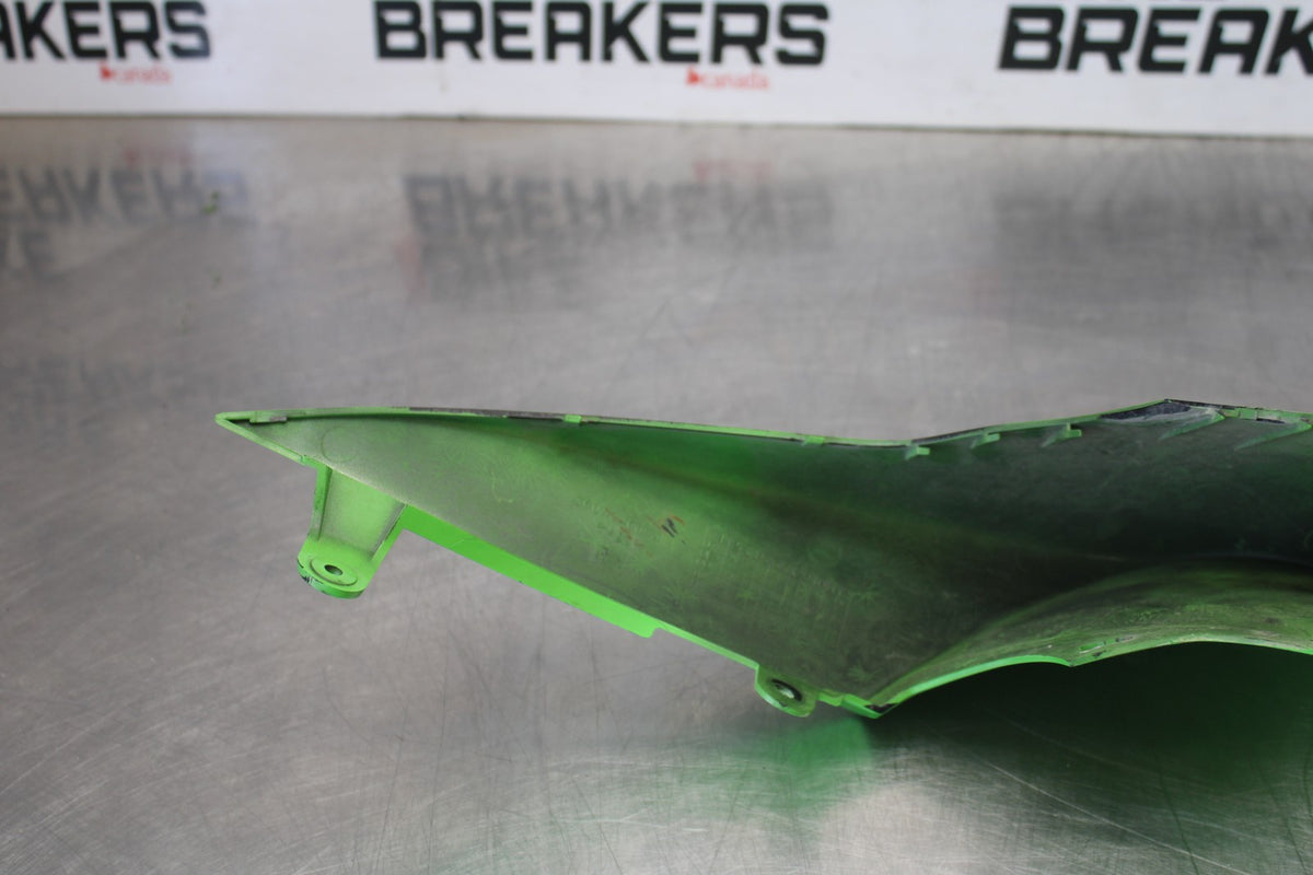 08 KAWASAKI NINJA ZX10R RIGHT REAR BACK TAIL FAIRING COWL SHROUD BB902