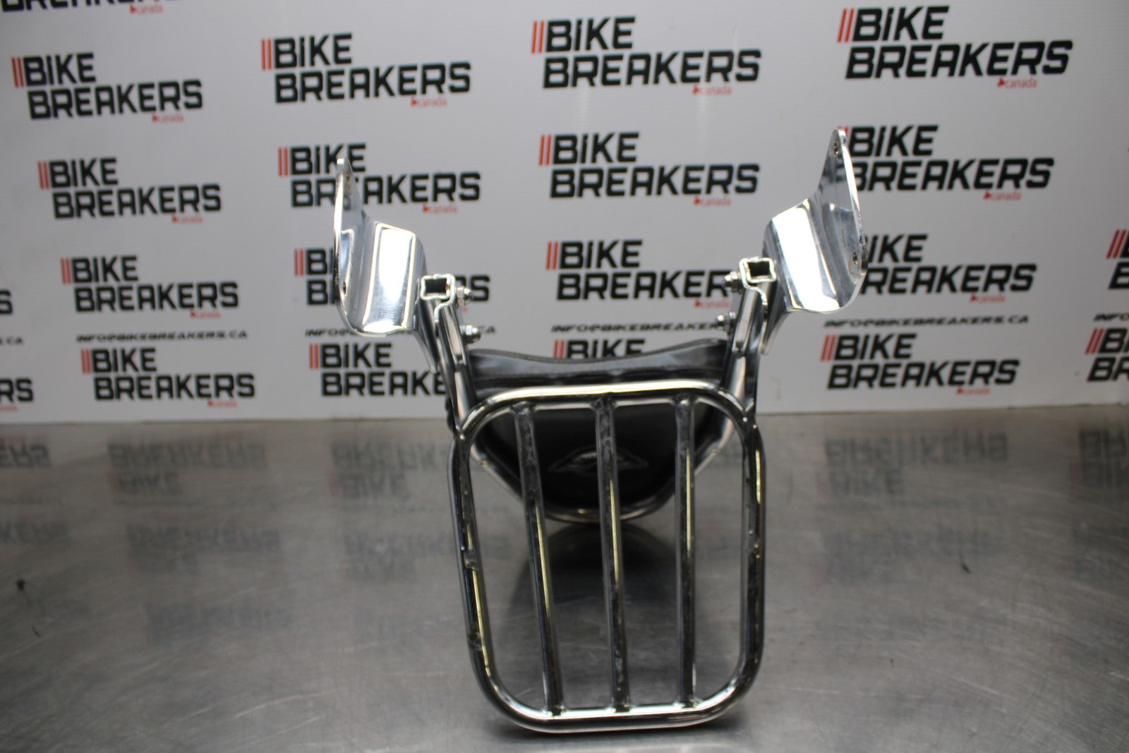 03-08 KAWASAKI VULCAN 1600 BACK REST SISSY BAR/ REAR RACK BB196