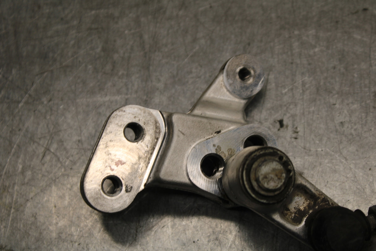 06-07 SUZUKI GSXR750 SHIFTER PEDAL 25600-01H01 BB670