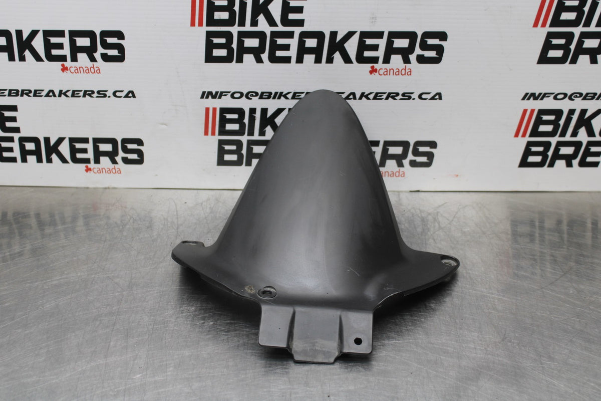 13-24 HONDA CBR600RR REAR BACK WHEEL TIRE HUGGER FENDER BB772