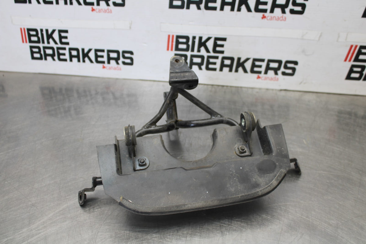 06 KAWASAKI KLR650 UPPER FAIRING MIRROR GAUGES STAY BRACKET BB919