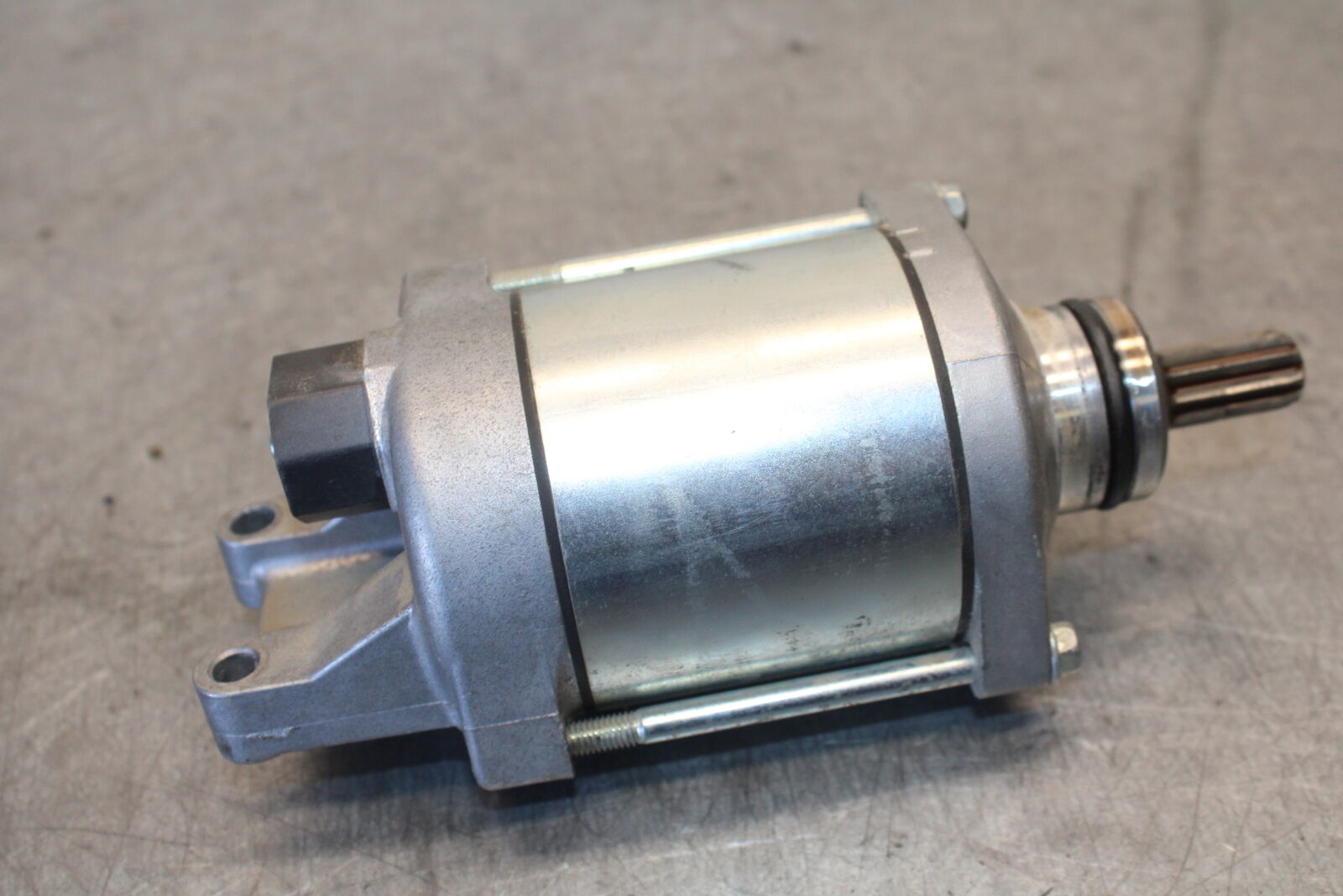 11-24 SUZUKI GSXR750 ENGINE STARTING STARTER MOTOR -DC 12V BB687