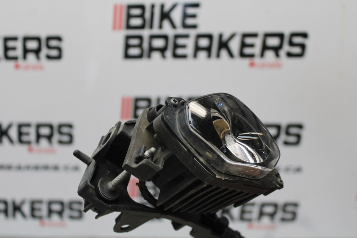 15-17 YAMAHA YZF R1 FRONT HEADLIGHT HEAD LIGHT LAMP & LIGHT CONTROL UNIT BB190