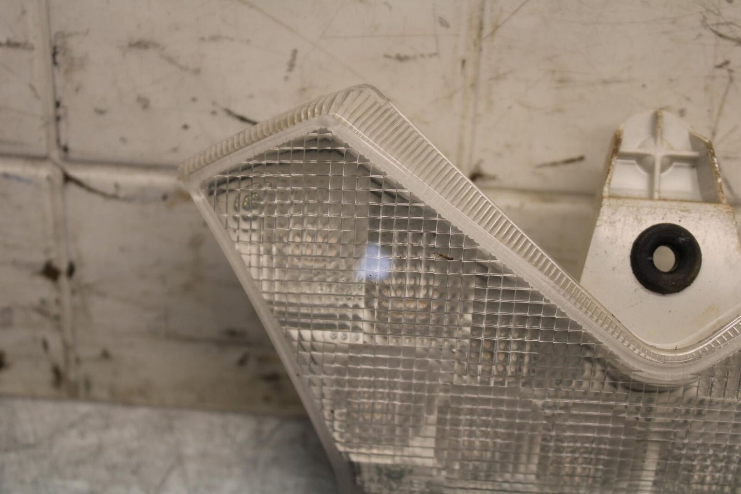 2012 Kawasaki Ninja ZX14R ZX1400E REAR TAIL TAILLIGHT BACK BRAKE LIGHT BB60