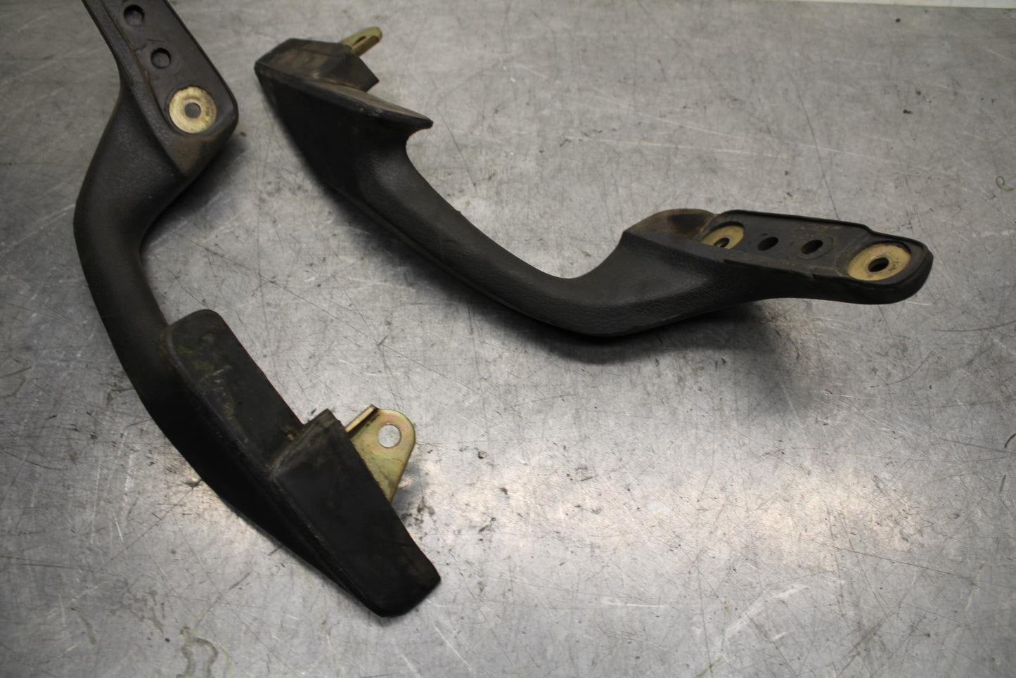 2001 Honda ST1100 PASSENGER REAR SEAT GRAB BAR HANDLE SET BB77