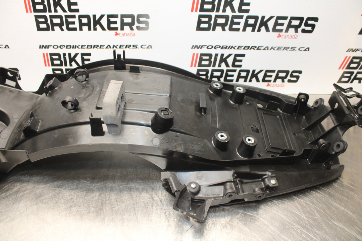 23-24 KAWASAKI NINJA ZX14R NEW!! REAR TAIL UNDERTAIL FAIRING COWL FENDER BB169