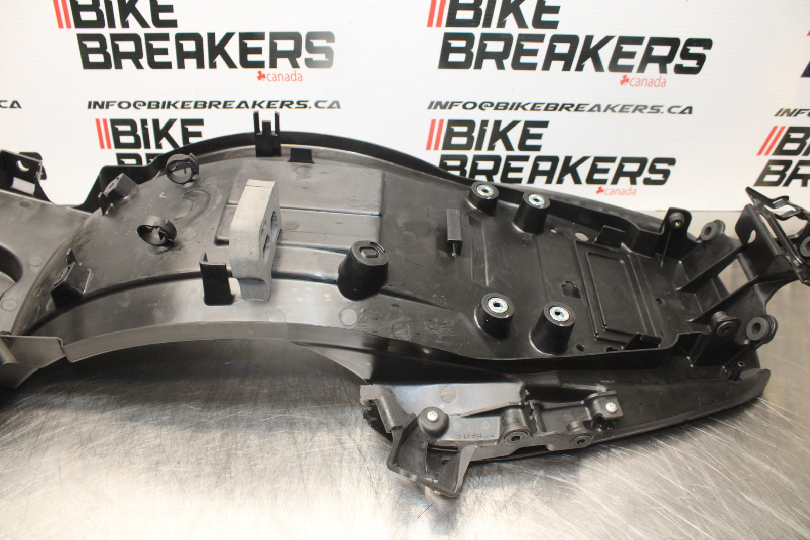 23-24 KAWASAKI NINJA ZX14R NEW!! REAR TAIL UNDERTAIL FAIRING COWL FENDER BB169