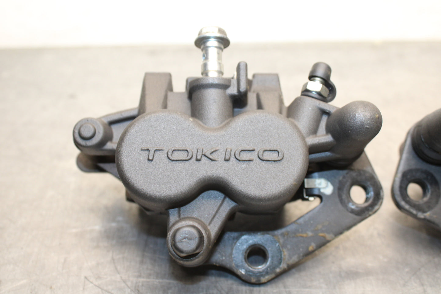 12-17 KAWASAKI NINJA 650 RIGHT LEFT FRONT BRAKE CALIPER SET PAIR CALIPERS BB129