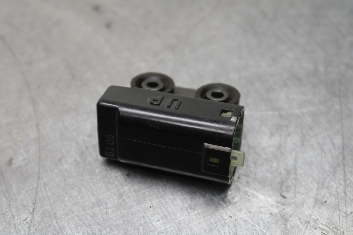 08-16 YAMAHA YZF R6 TIP OVER BANK ANGLE CRASH SENSOR SWITCH  BB131