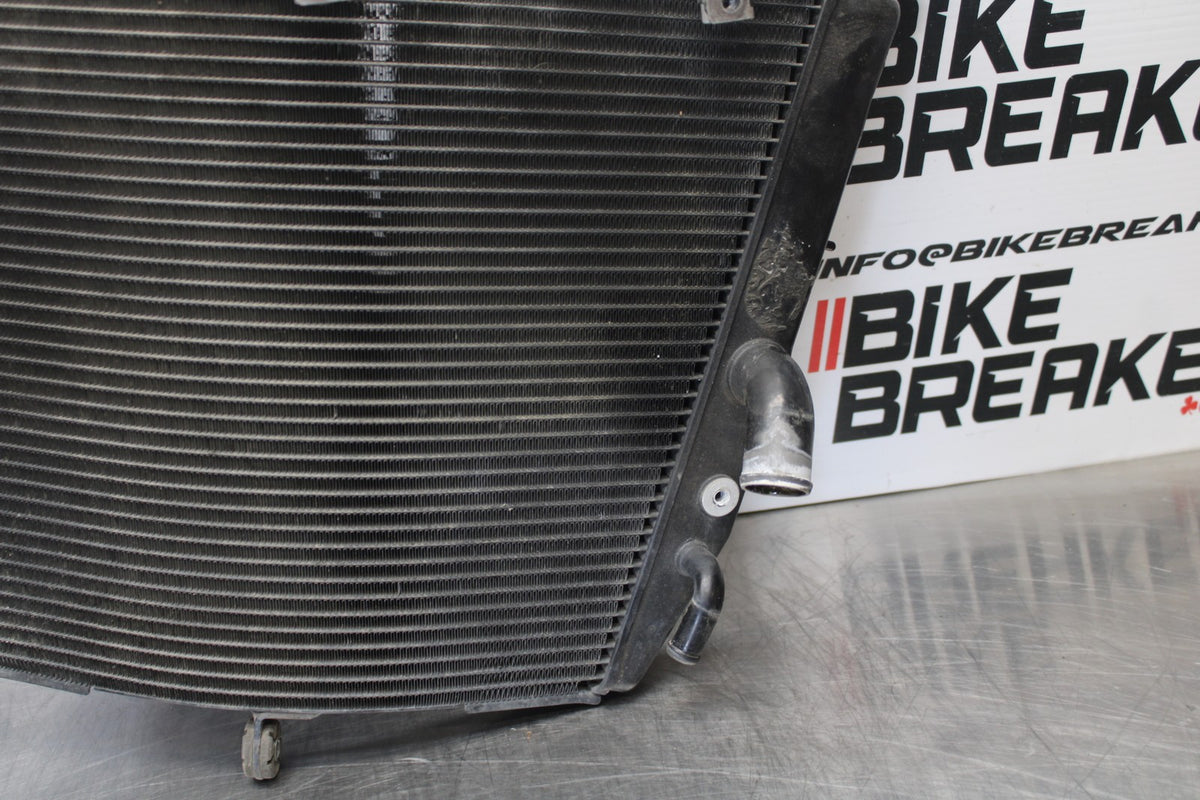 08-10 SUZUKI GSXR 600 ENGINE RADIATOR MOTOR COOLER COOLING RADIATER BB202