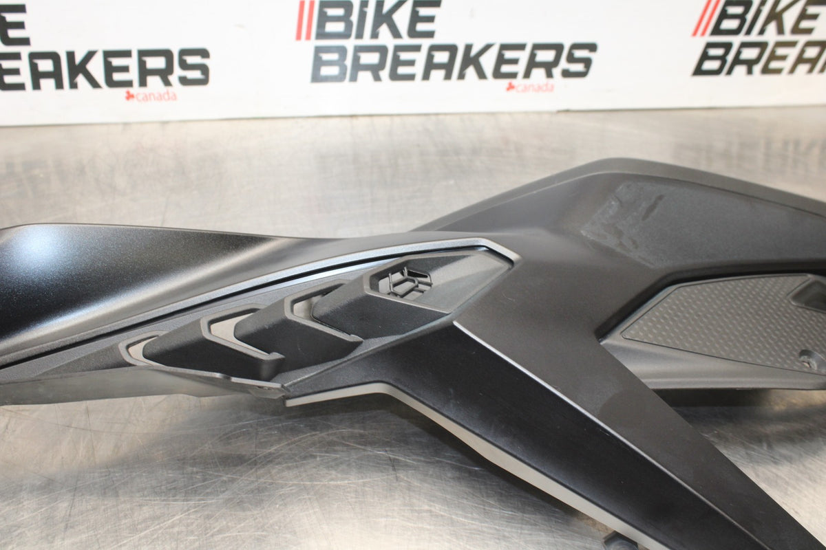 23-26 KAWASAKI NINJA ZX4RR LEFT FRONT UPPER MID SIDE FAIRING COWL PLASTIC BB00
