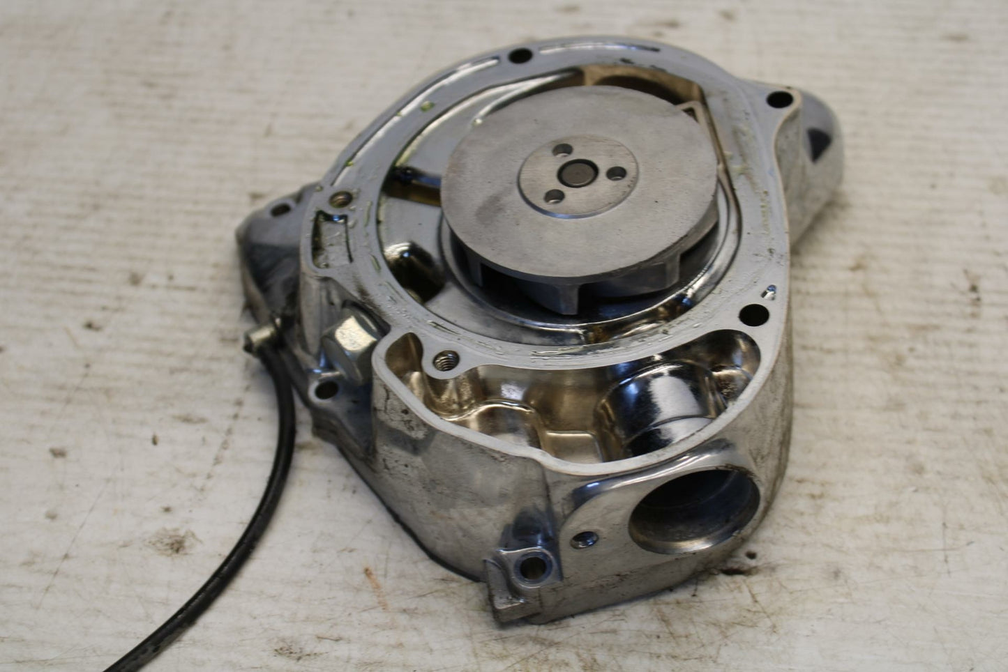 07-08 YAMAHA V STAR 1300 ENGINE WATER COOLANT PUMP  BB303