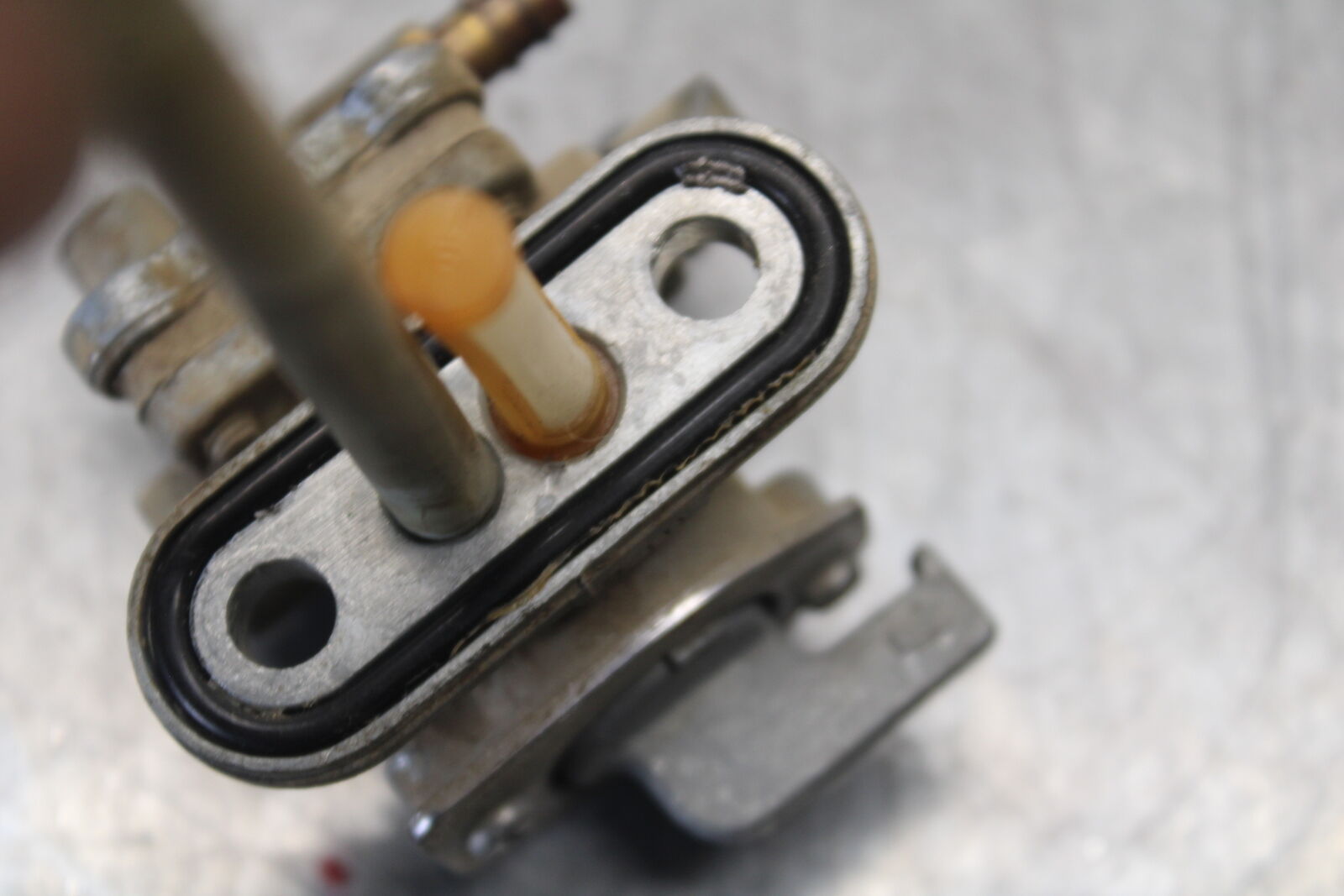 08-18 KAWASAKI KLR650 FUEL GAS TANK PETCOCK SHUT ON OFF VALVE BB707