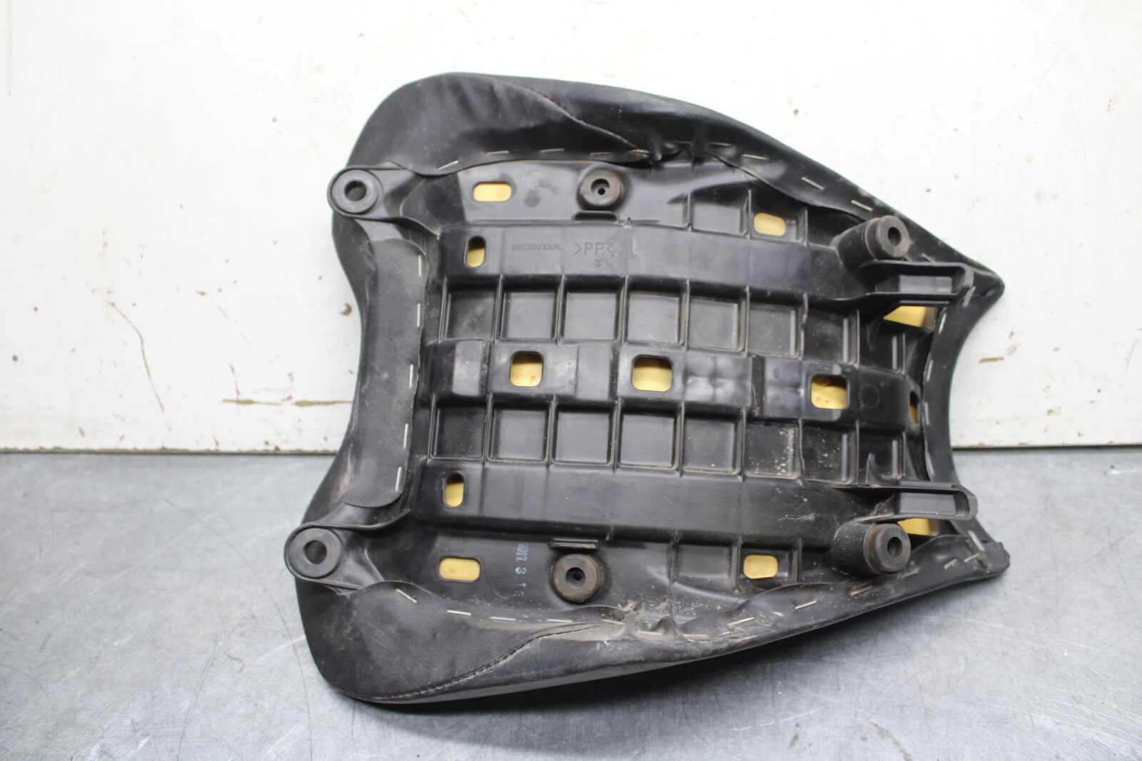 17-21 HONDA CBR1000RR SP FRONT DRIVERS SEAT PAD SADDLE PILLION BB681