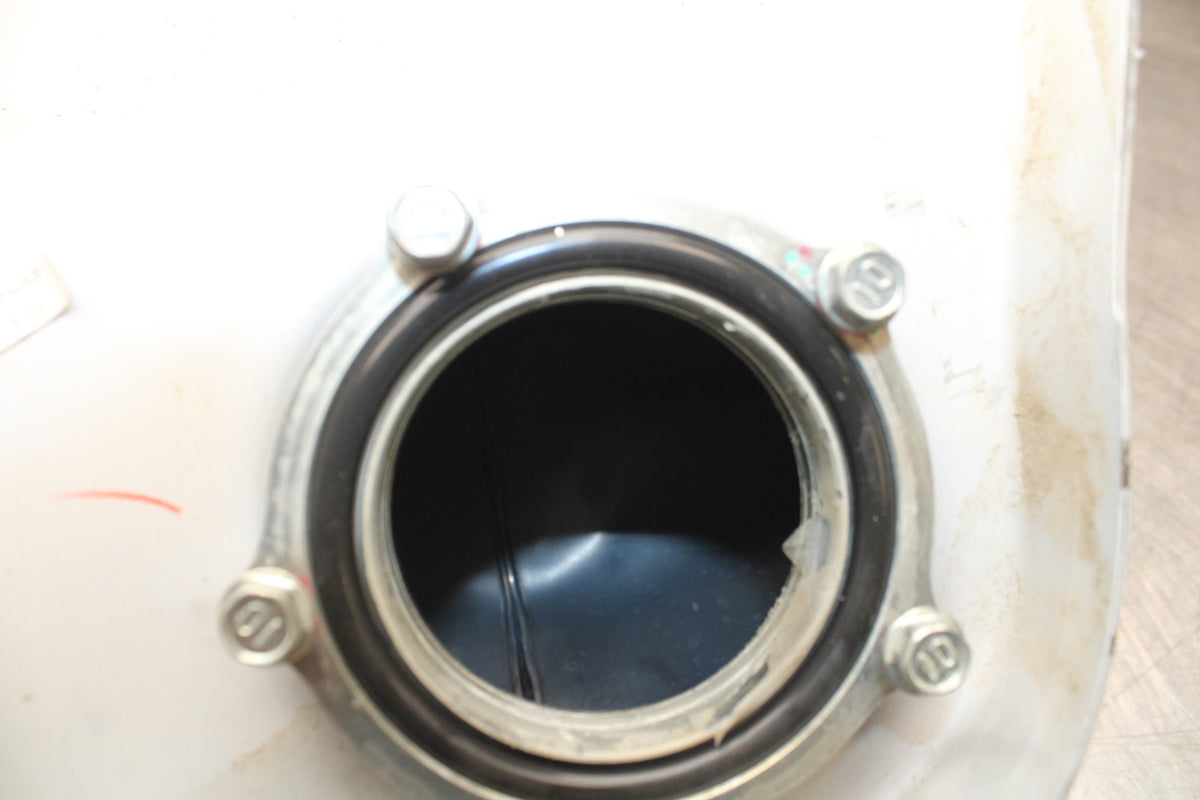 23-26 KAWASAKI NINJA ZX4RR GAS TANK FUEL CELL PETROL RESERVOIR BB872