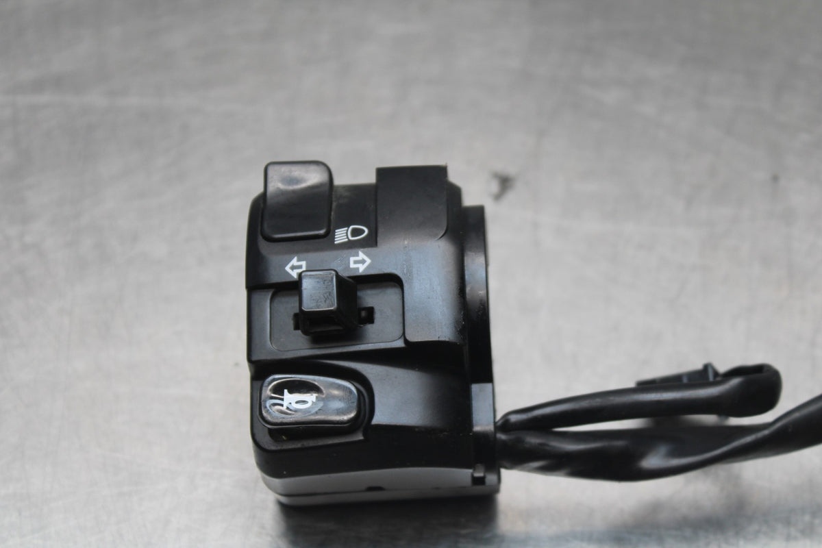 18-26 KAWASAKI Z400 LEFT CLIP ON HANDLE HORN SIGNALS SWITCH SWITCHES BB852