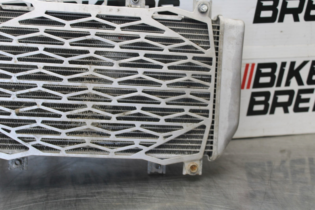 24-25 KAWASAKI NINJA 500 ABS ENGINE RADIATOR MOTOR COOLER COOLING RADIATER BB899