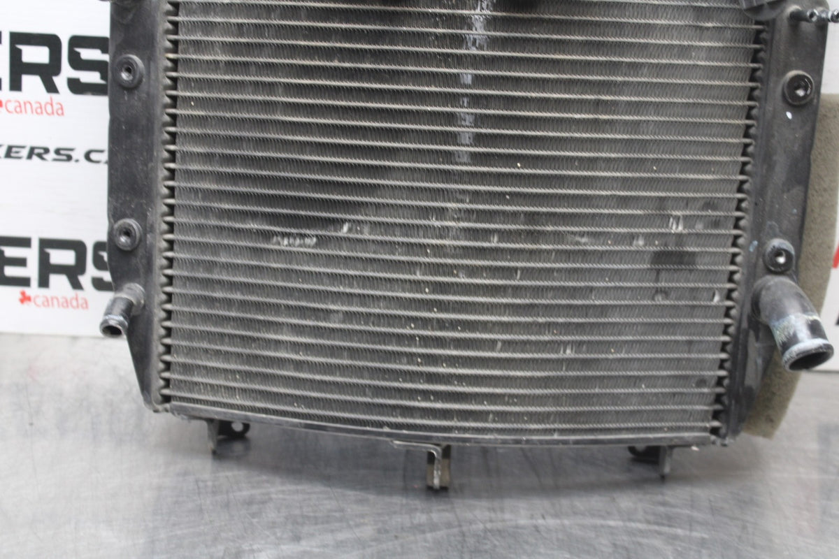 05 YAMAHA YZF R6 ENGINE RADIATOR MOTOR COOLER COOLING RADIATER BB814