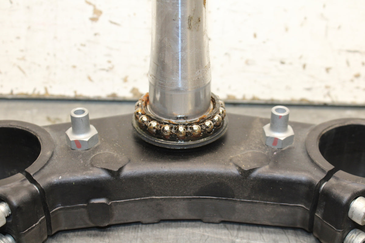 21-24 APRILIA TUONO 660 FACTORY FRONT FORKS CLAMP LOWER TRIPLE TREE STEM BB733