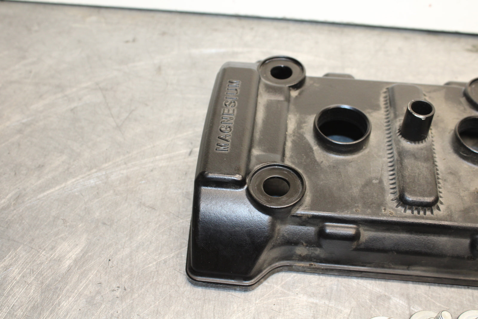 08-10 SUZUKI GSXR750 ENGINE TOP END CYLINDER HEAD COVER BB119