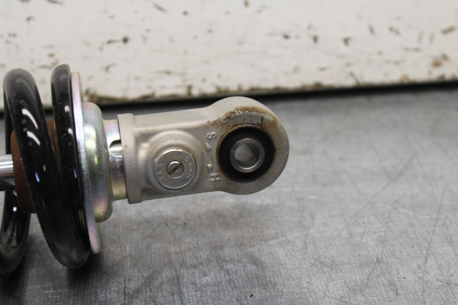 22-24 YAMAHA XSR900 REAR BACK SHOCK ABSORBER SUSPENSION BB710