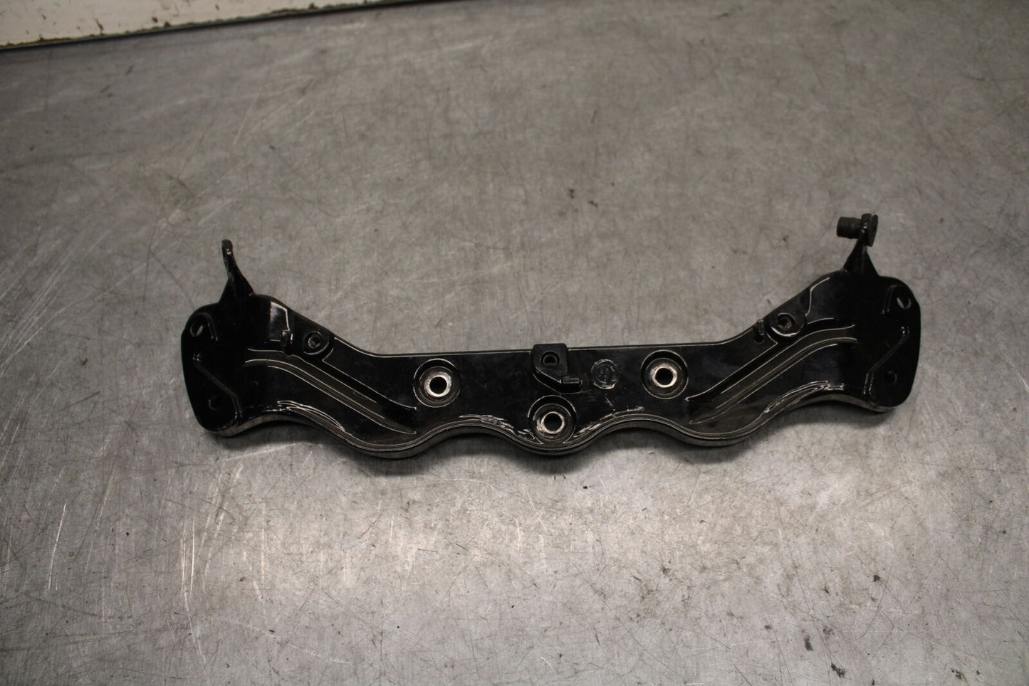 11-12 KAWASAKI NINJA 400 EX400 C UPPER FAIRING MIRROR GAUGES STAY BRACKET BB358