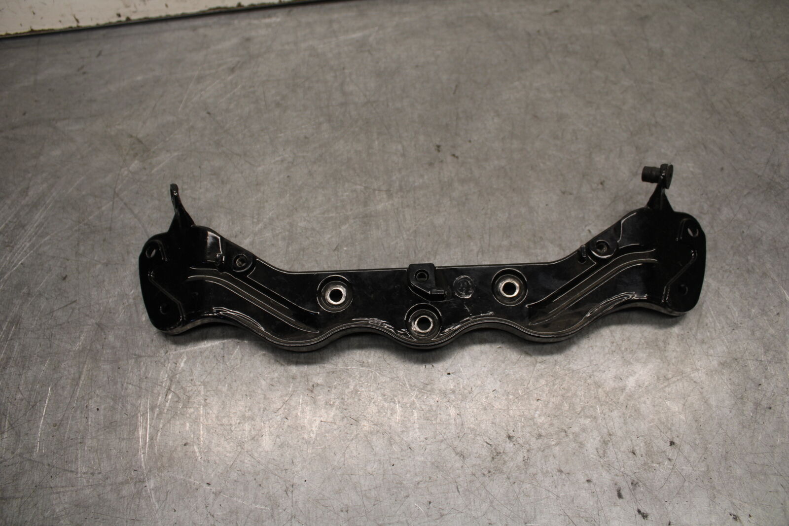 11-12 KAWASAKI NINJA 400 EX400 C UPPER FAIRING MIRROR GAUGES STAY BRACKET BB358