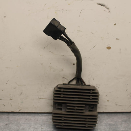 1999 Suzuki GSXR600 RECTIFIER VOLTAGE REGULATOR 32800-44D11 BB608