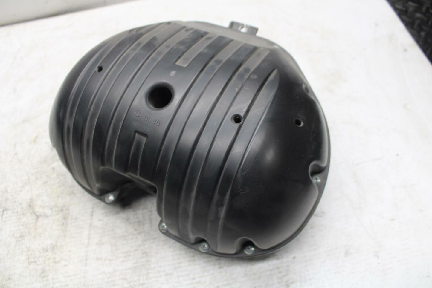 15-16 SUZUKI GSXS750 AIRBOX AIR INTAKE FILTER BOX BB374