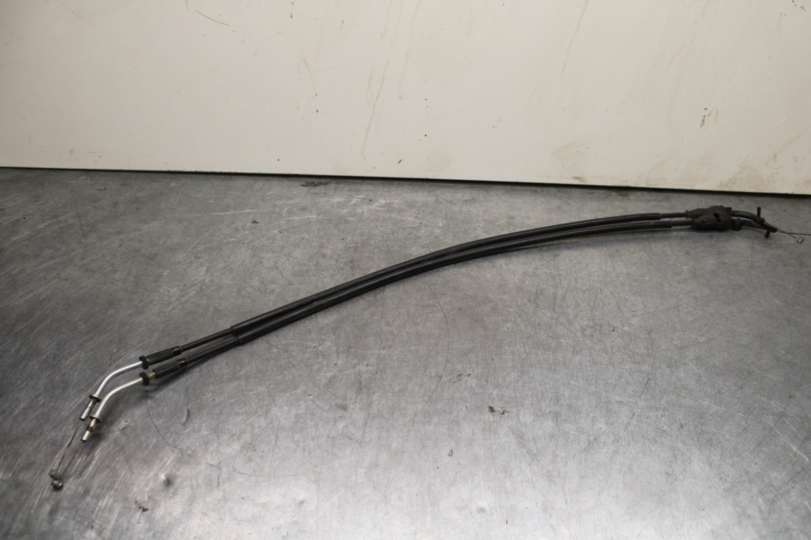 00-05 KAWASAKI NINJA ZX12R THROTTLE CABLES LINES BB121