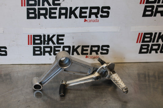 20-23 APRILIA RS660 LEFT REARSET REAR SET FOOT PEG W SHIFTER BB889