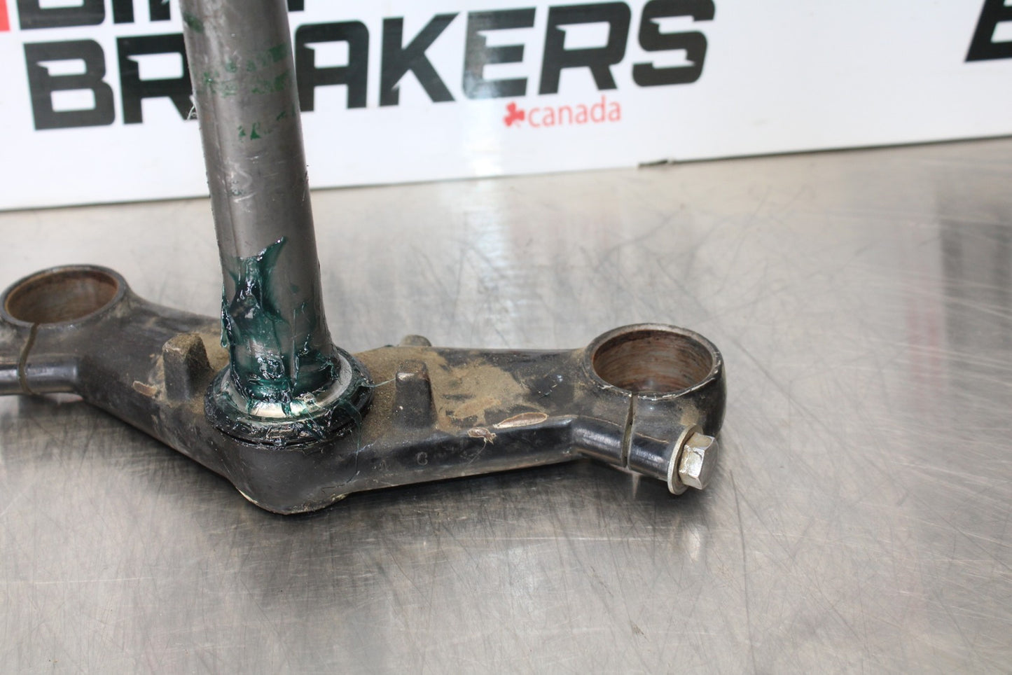 78-79 HONDA GOLDWING 1000 FRONT FORKS CLAMP LOWER TRIPLE TREE STEM BB171