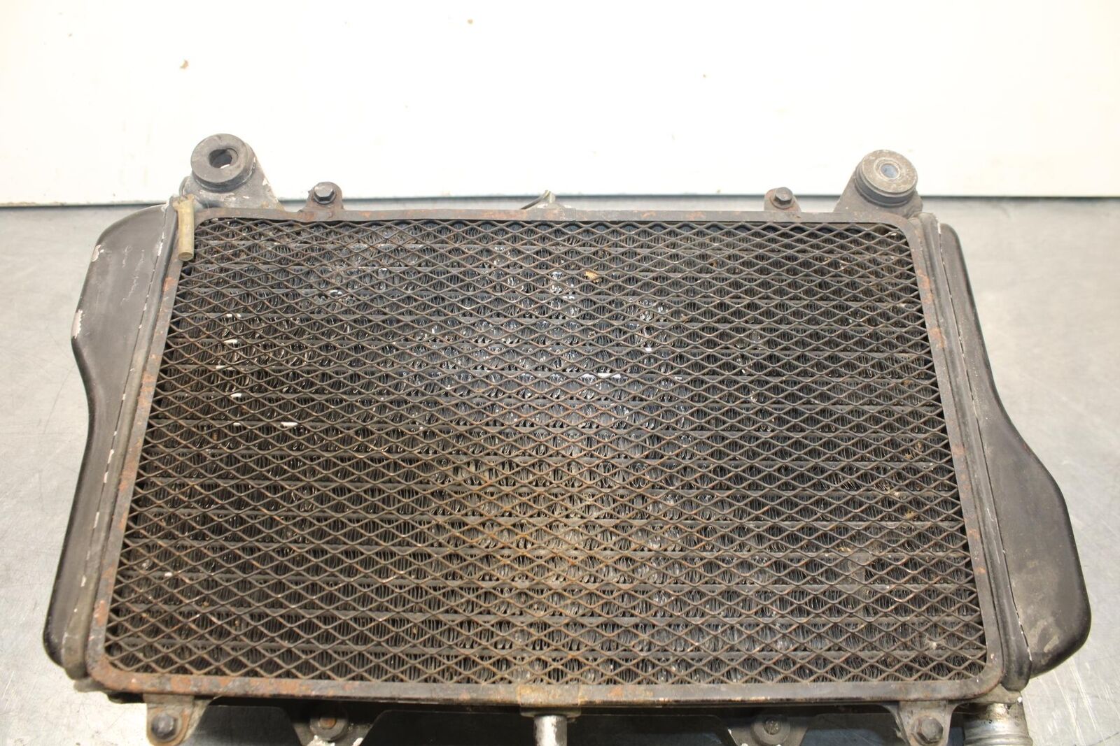 1984 Kawasaki Ninja 900R ZX900A ENGINE RADIATOR MOTOR COOLER COOLING  BB84