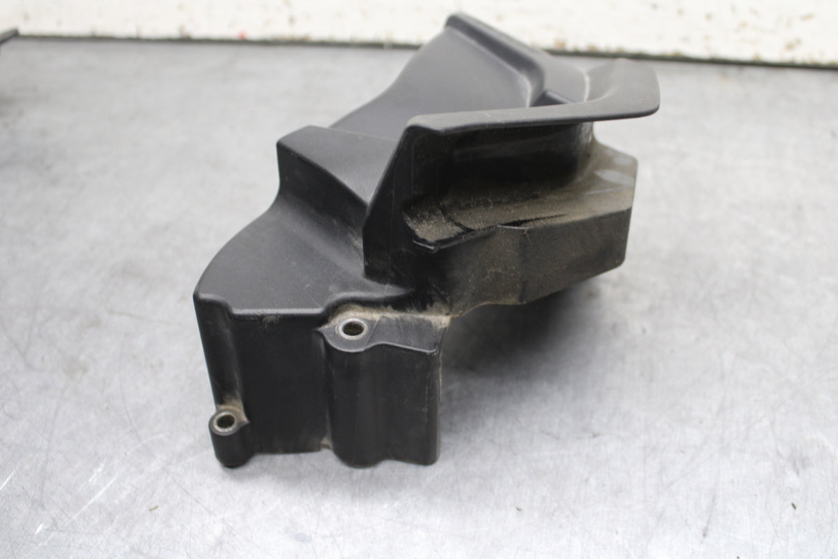 07-08 YAMAHA YZF R1 ENGINE SPROCKET COVER BB724