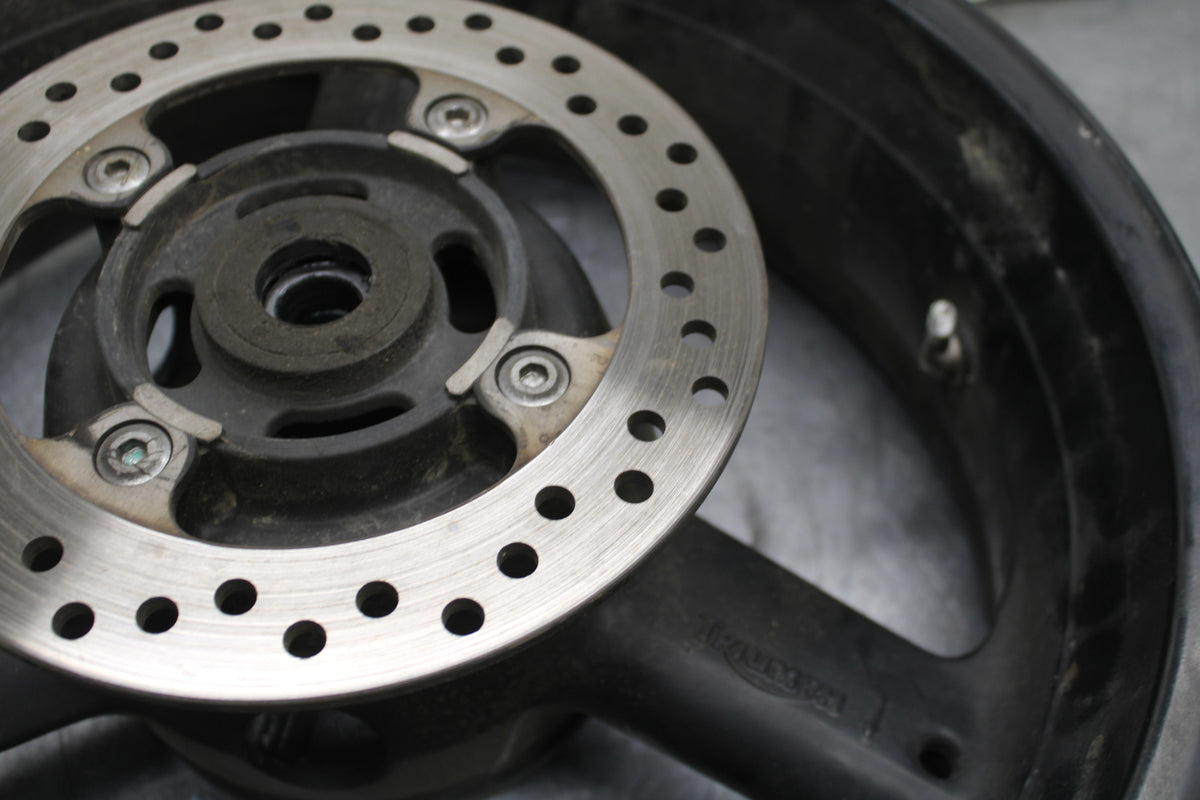 03-04 TRIUMPH DAYTONA 600 REAR WHEEL BACK RIM BB745