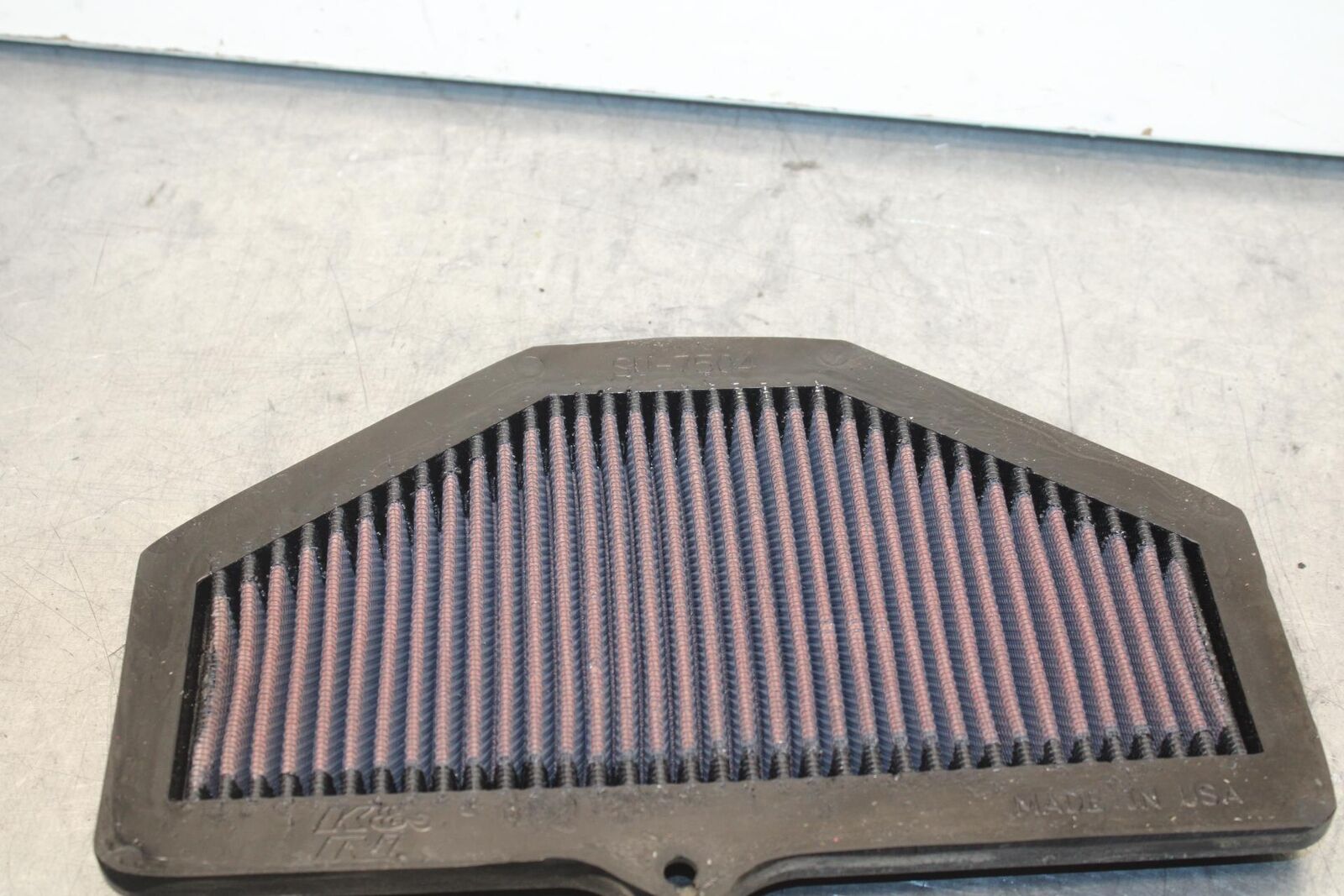 04-05 SUZUKI GSXR750 K&N AIRBOX AIR INTAKE FILTER BB81