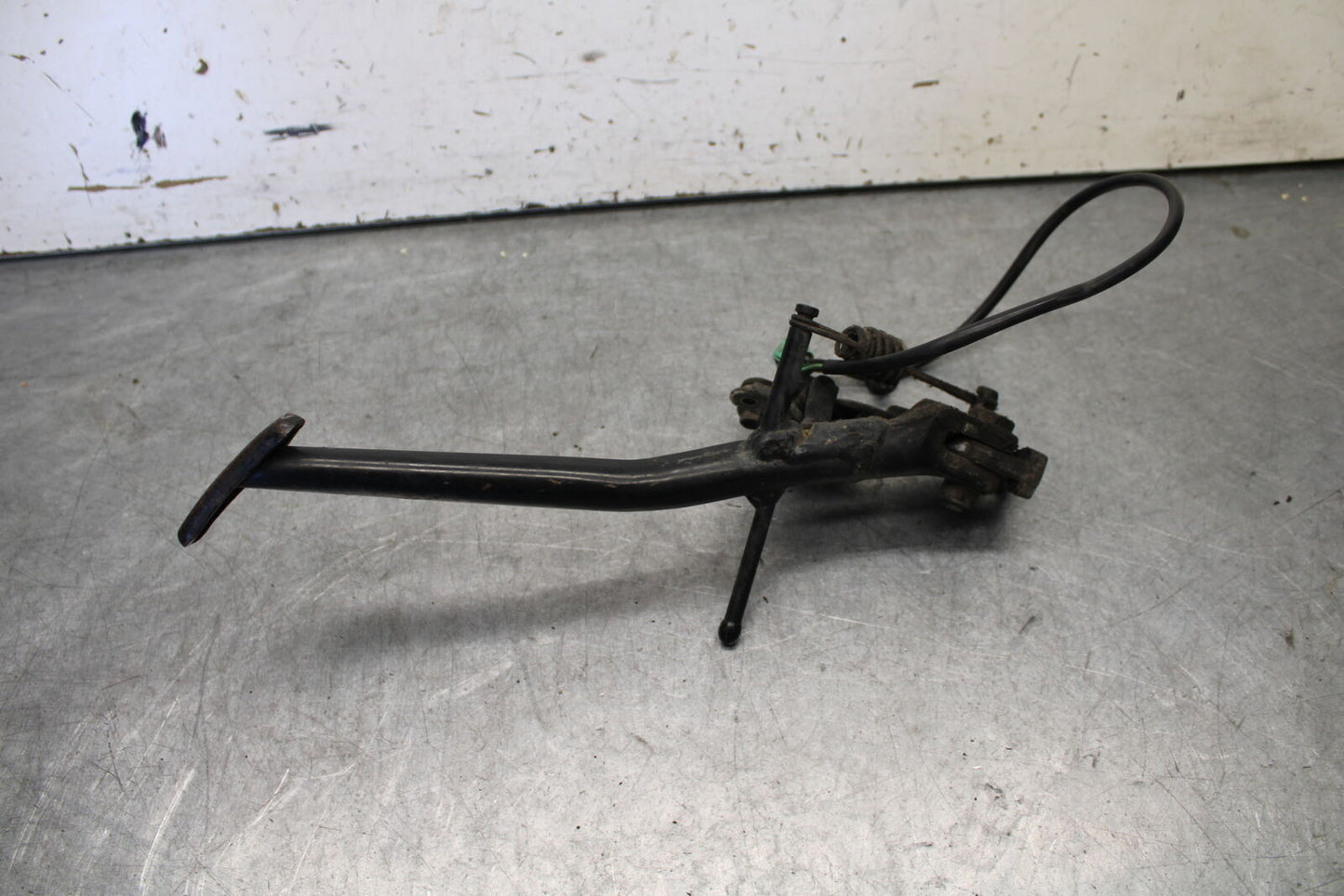 05-06 SUZUKI GSXR1000 KICKSTAND SIDE KICK STAND 42310-40F20 BB663