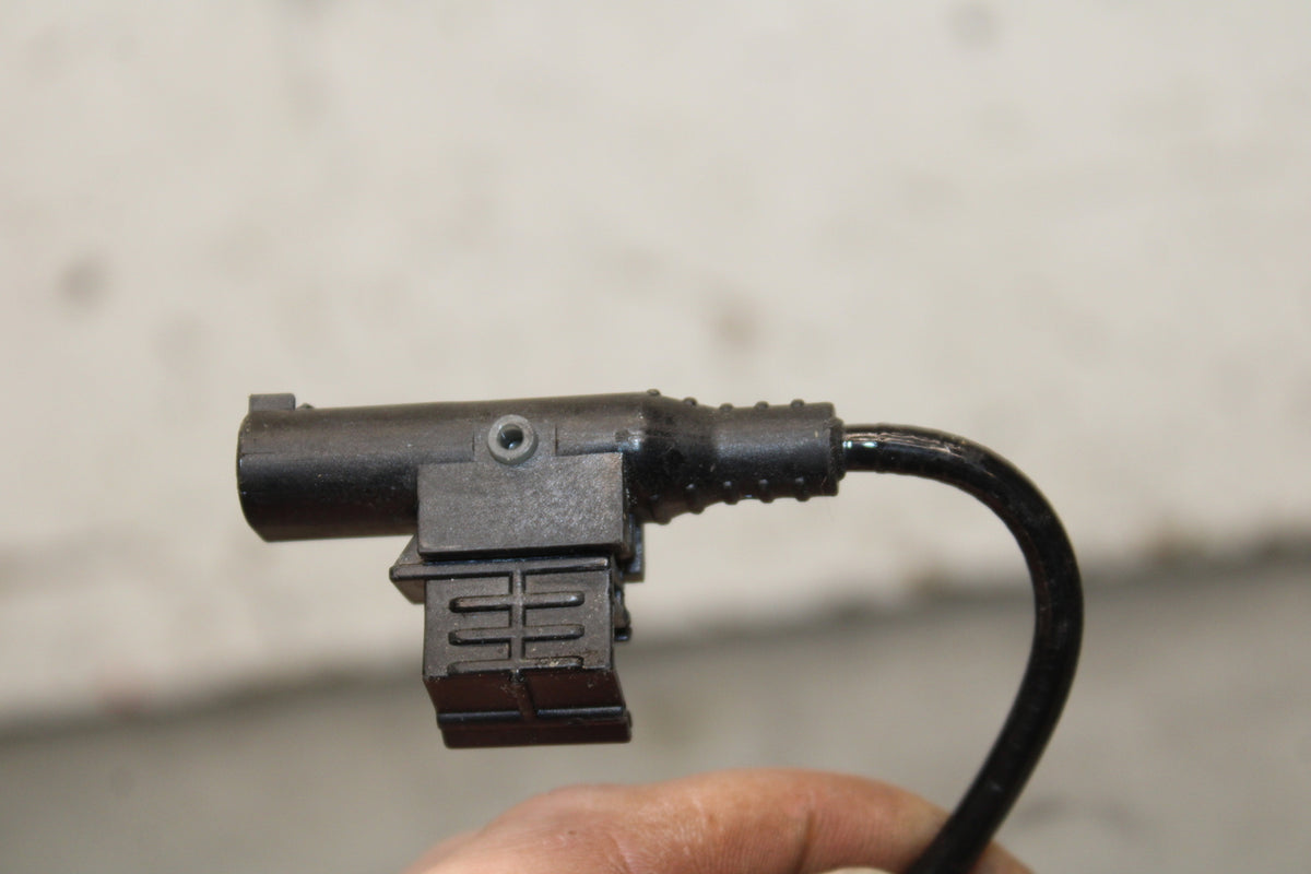 21-24 APRILIA TUONO 660 FACTORY REAR ABS BRAKE SENSOR BB733