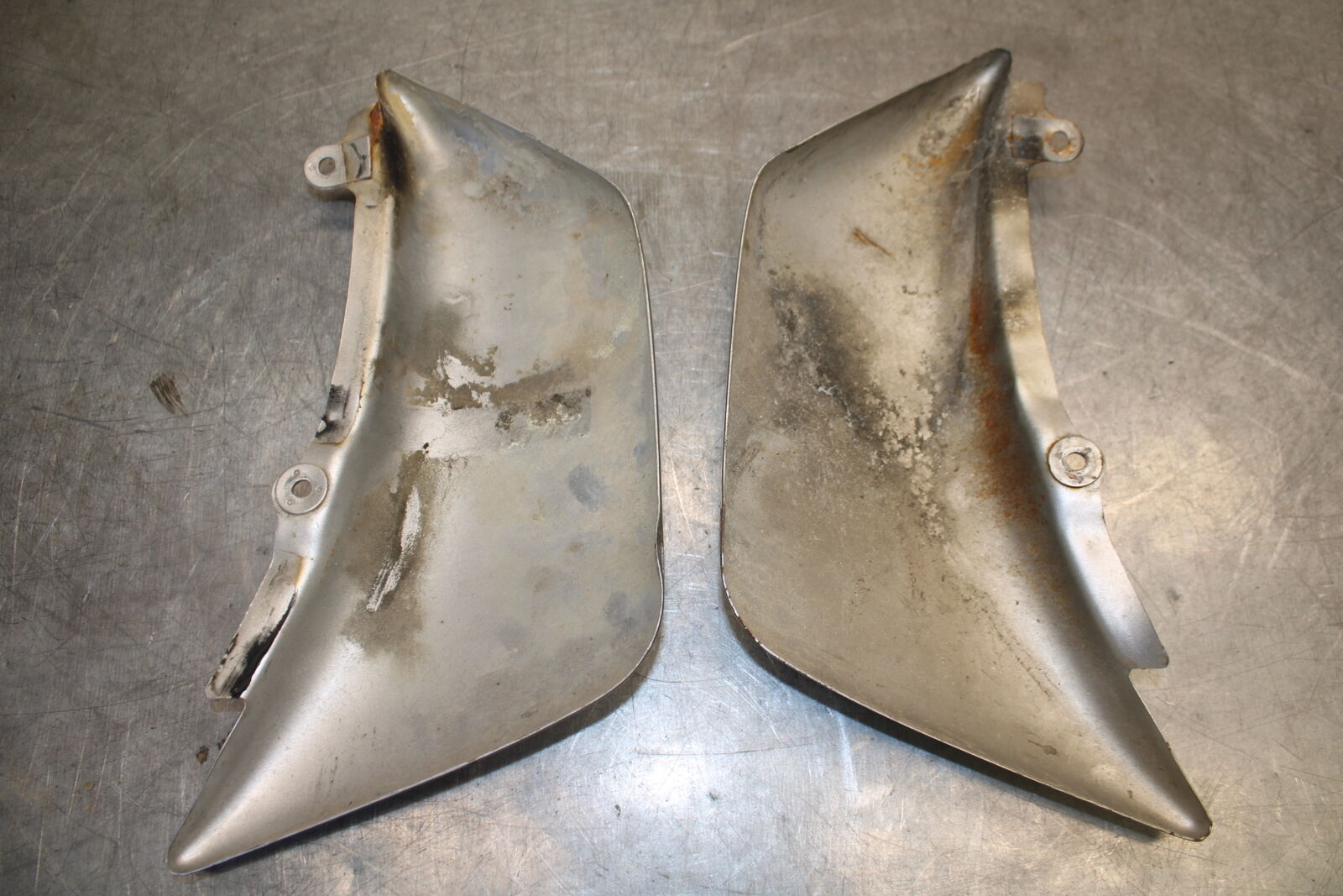 87-03 SUZUKI INTRUDER 1400 VS1400GLP SIDE COVER PANEL COWL FAIRING BB702