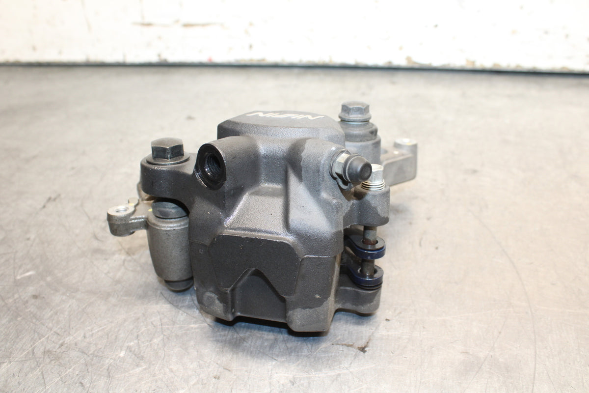 15-16 HONDA CB300F REAR BACK BRAKE CALIPER W MOUNT BRACKET BB740