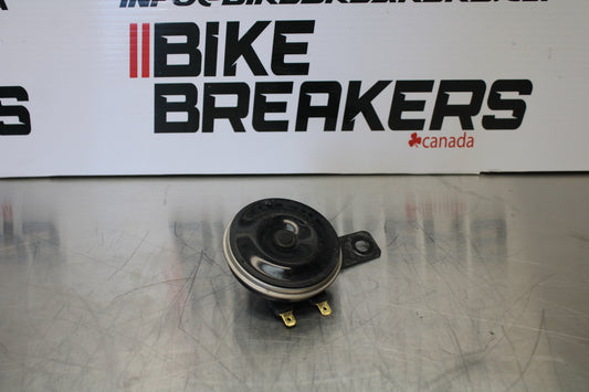 23 YAMAHA YZF R3 HORN SIGNAL BB147