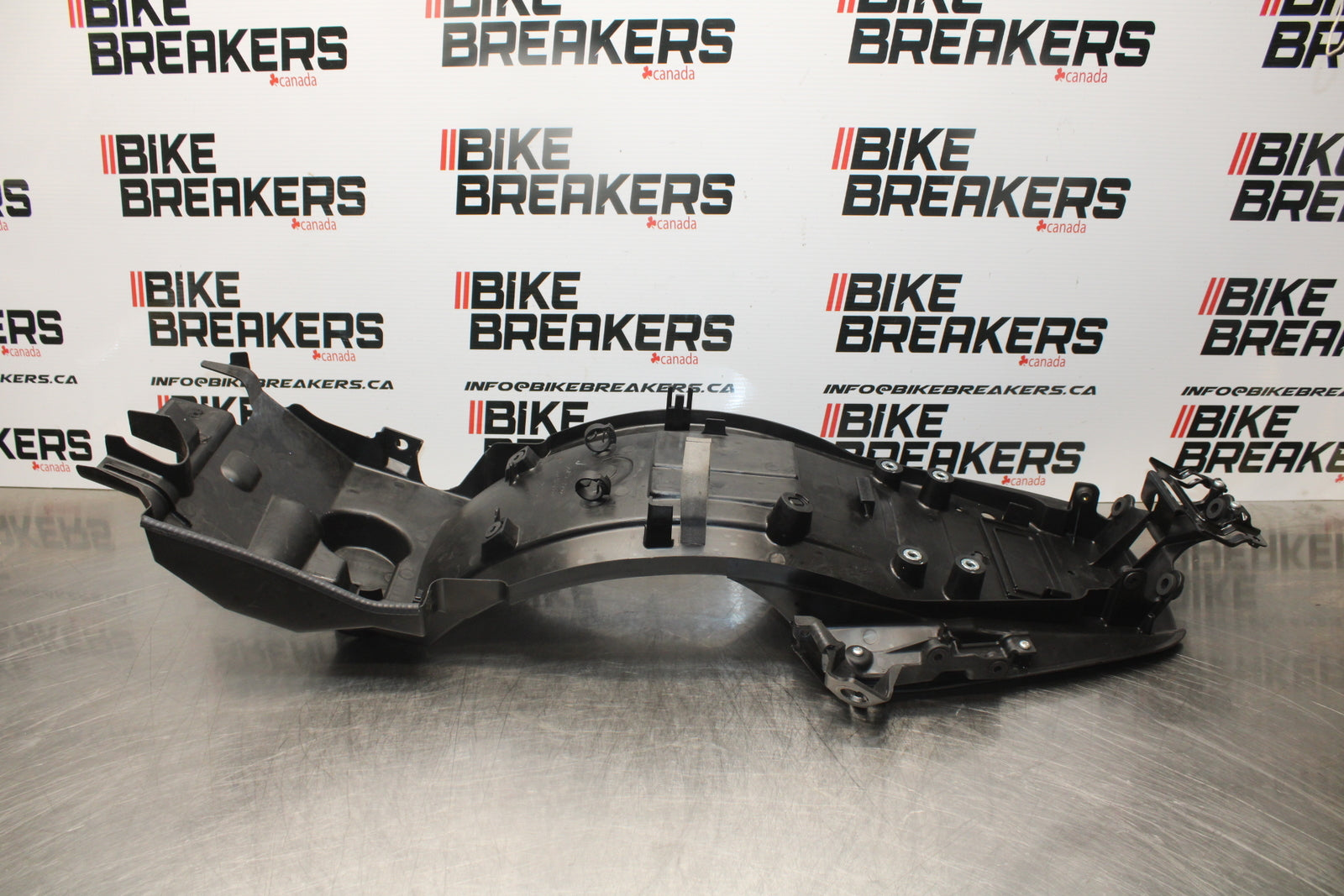 23-24 KAWASAKI NINJA ZX14R NEW!! REAR TAIL UNDERTAIL FAIRING COWL FENDER BB169