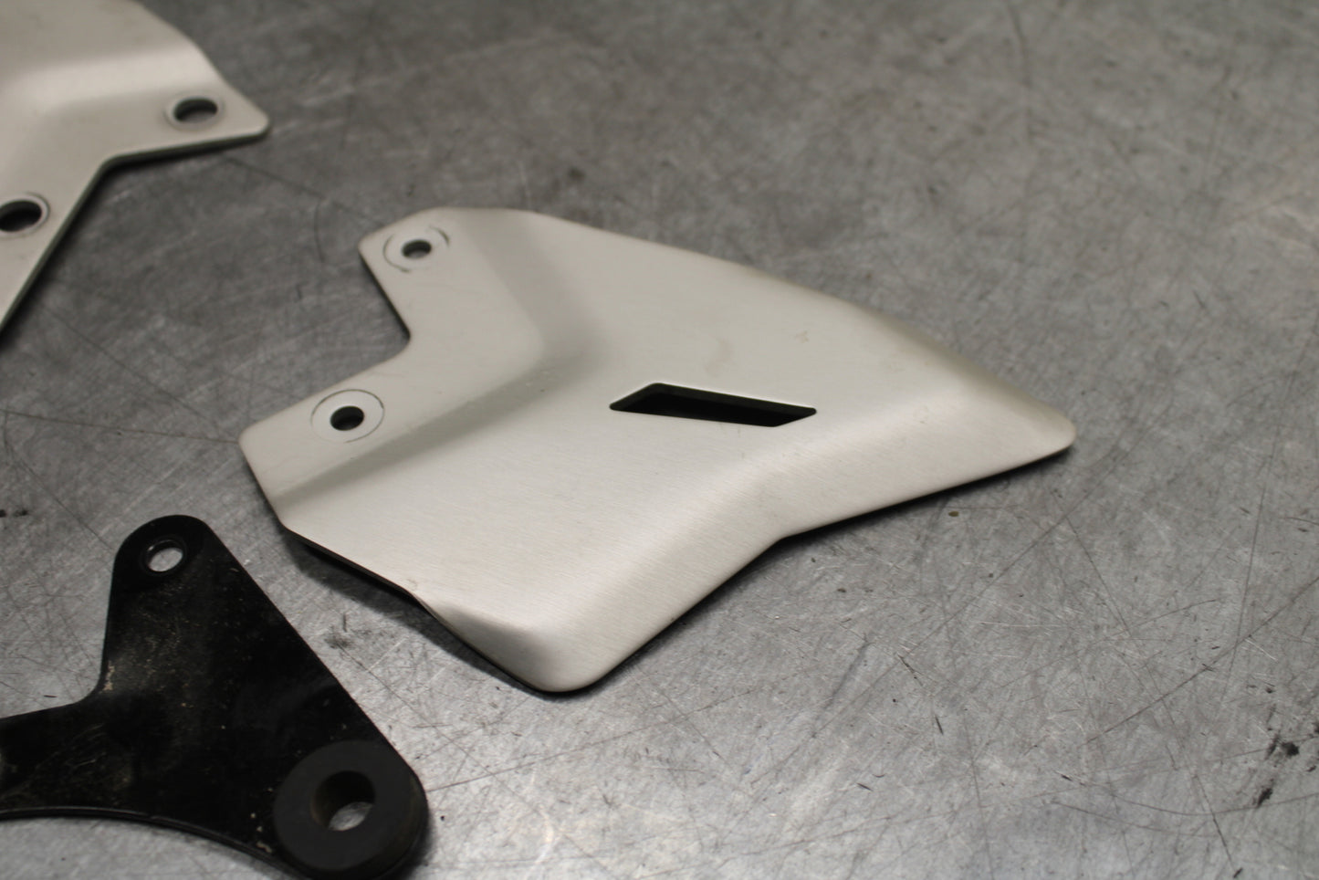 18-24 KAWASAKI NINJA 650  REARSET REAR HEEL GUARD COVER SET BB725