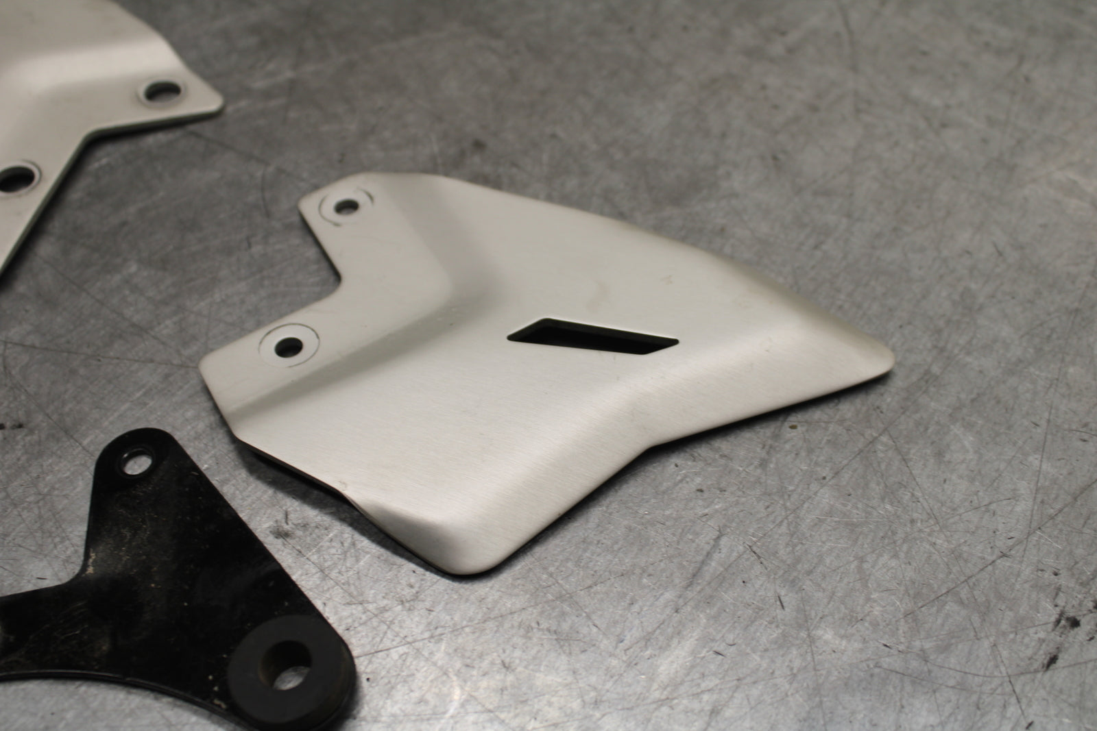 18-24 KAWASAKI NINJA 650  REARSET REAR HEEL GUARD COVER SET BB725