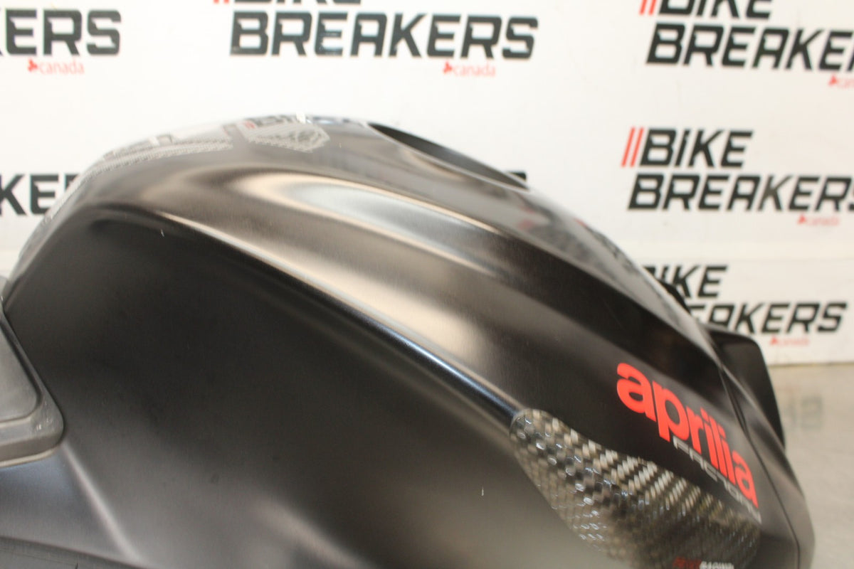 15 APRILIA RSV4 FACTORY APRC ABS GAS TANK FUEL CELL PETROL RESERVOIR BB901