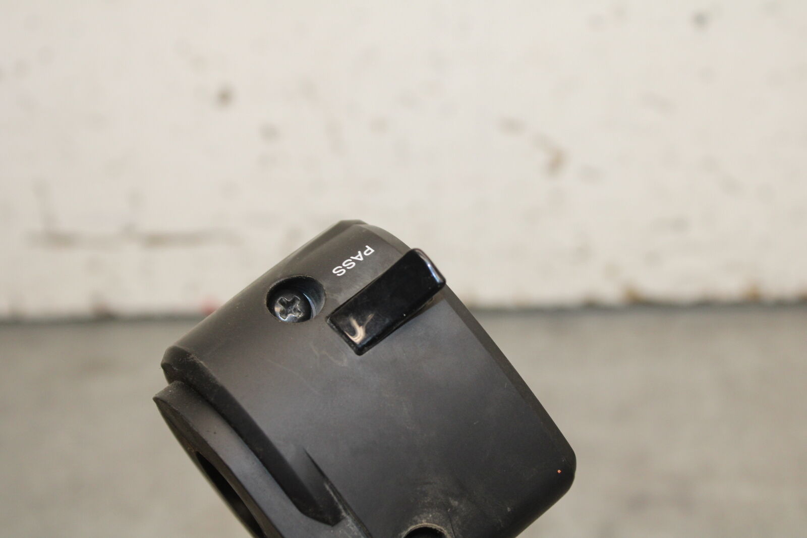 18-24 KAWASAKI NINJA 650 LEFT CLIP ON HANDLE HORN SIGNALS SWITCH SWITCHES BB725