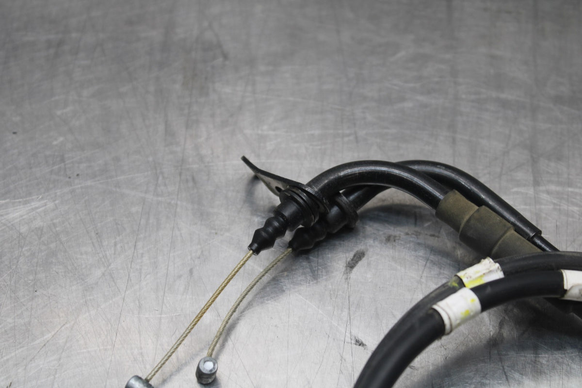 17-18 YAMAHA YZF R3 THROTTLE CABLES LINES BB788