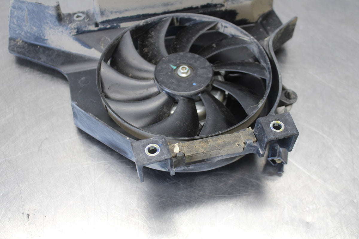 24-25 KAWASAKI NINJA 500 EX500J ABS ENGINE RADIATOR COOLING FAN BB934